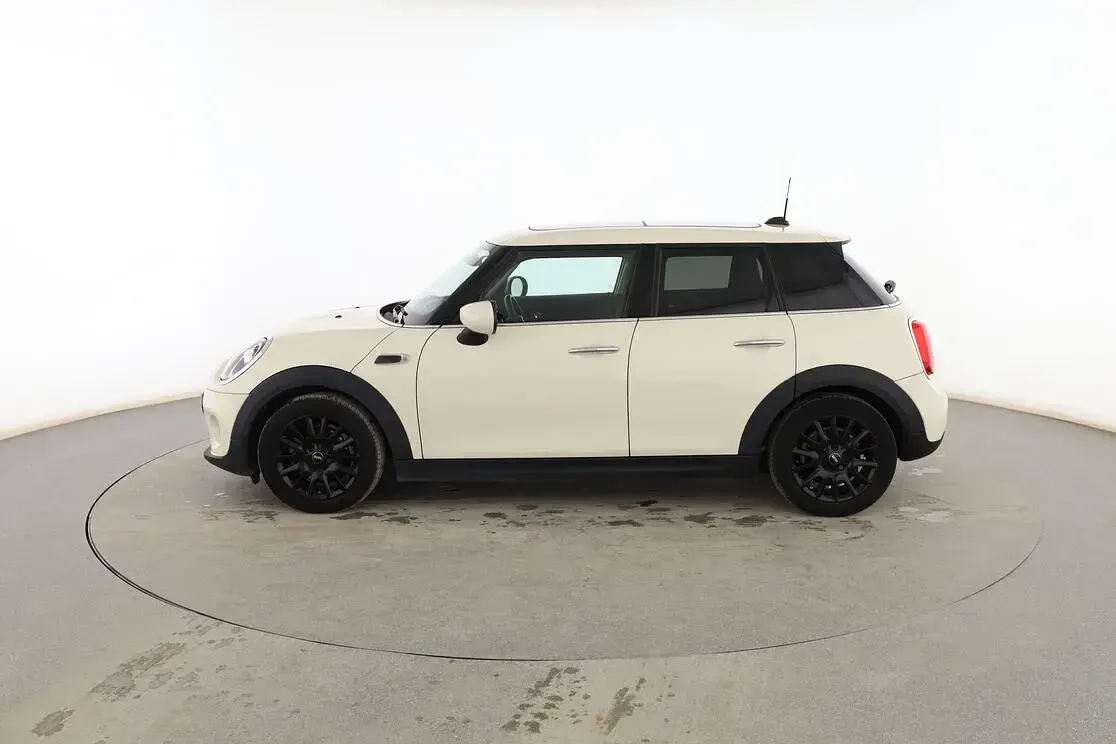 Usado Mini ONE 102 CV (75 kW) 2019 Blanco Utilitario