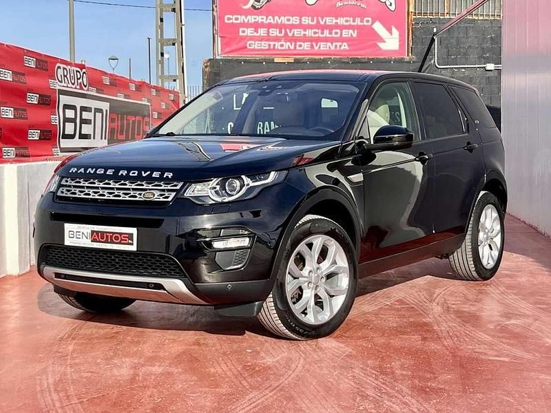 Usado Land Rover Discovery Sport HSE 180 CV (132 kW) 2017 Negro SUV