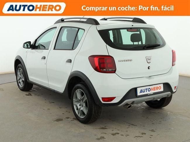 Usado Dacia Sandero Essentiel 90 CV (66 kW) 2020 Blanco Berlina