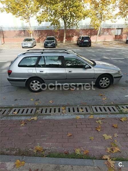 Usado Peugeot 406 110 CV (80 kW) 2000 Gris / plata Familiar