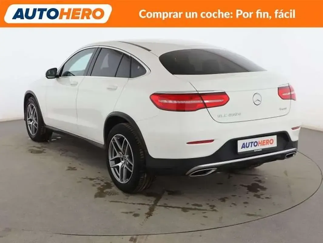 Usado Mercedes GLC250 204 CV (150 kW) 2018 Blanco Coupe