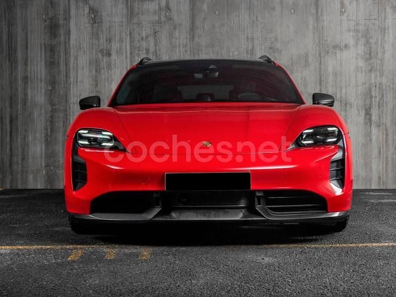 Eléctrico Usado 2022 Porsche Taycan GTS Sport Turismo Berlina | 127.990 € - Imagen 1/4