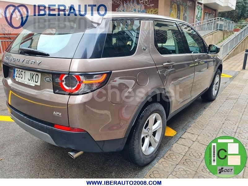 Usado Land Rover Discovery Sport SE 150 CV (110 kW) 2015 Marrón SUV
