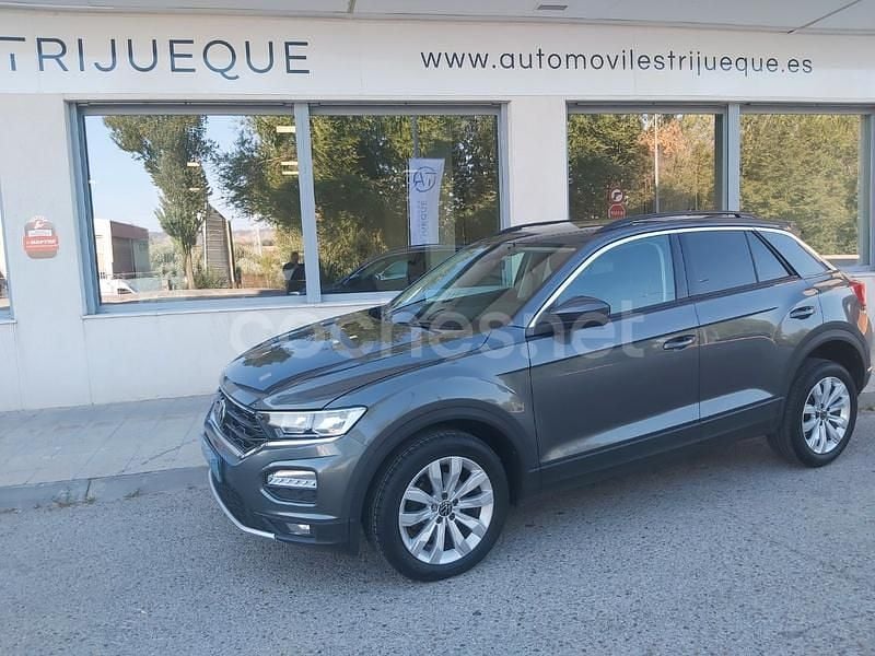 Gris / plata Usado 2021 VW T-Roc Advance SUV | 20.900 € (Buen precio) - Imagen 1/4