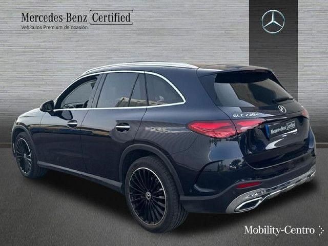 Usado Mercedes GLC220 AMG line 197 CV (144 kW) 2023 Azul nautico metalizado