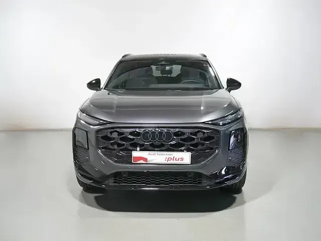 Usado Audi Q3 S-Line 150 CV (110 kW) 2025 Gris / plata SUV