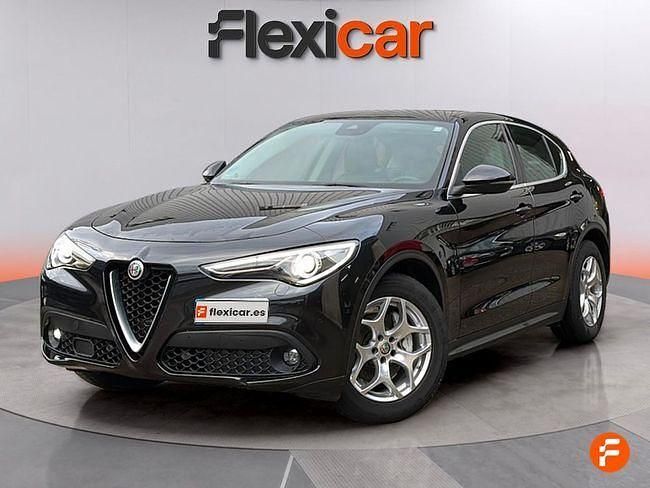 Usado Alfa Romeo Stelvio Executive 160 CV (117 kW) 2019 Negro SUV