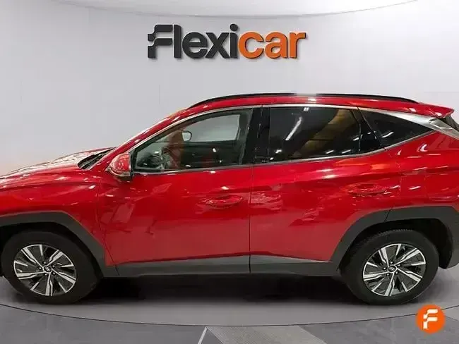 Usado Hyundai Tucson Style 230 CV (169 kW) 2021 Rojo SUV