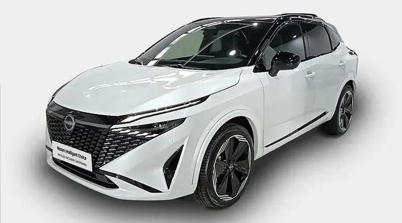 Lunar white con techo midnight Usado 2025 Nissan Qashqai SUV | 26.395 € (Buen precio) - Imagen 1/4