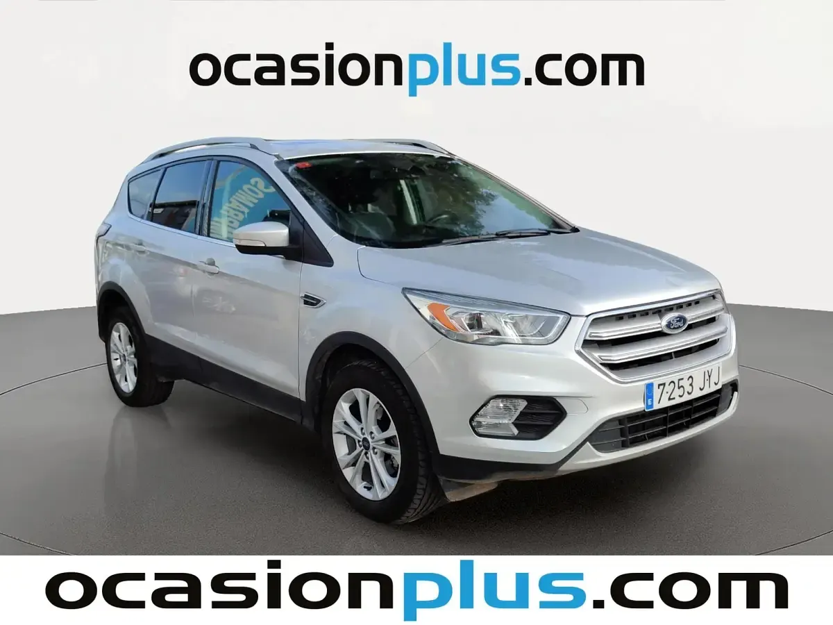 Usado Ford Kuga Titanium 150 CV (110 kW) 2017 Gris SUV