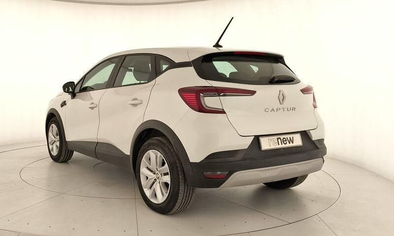 Usado Renault Captur Evolution 90 CV (66 kW) 2023 Blanco SUV