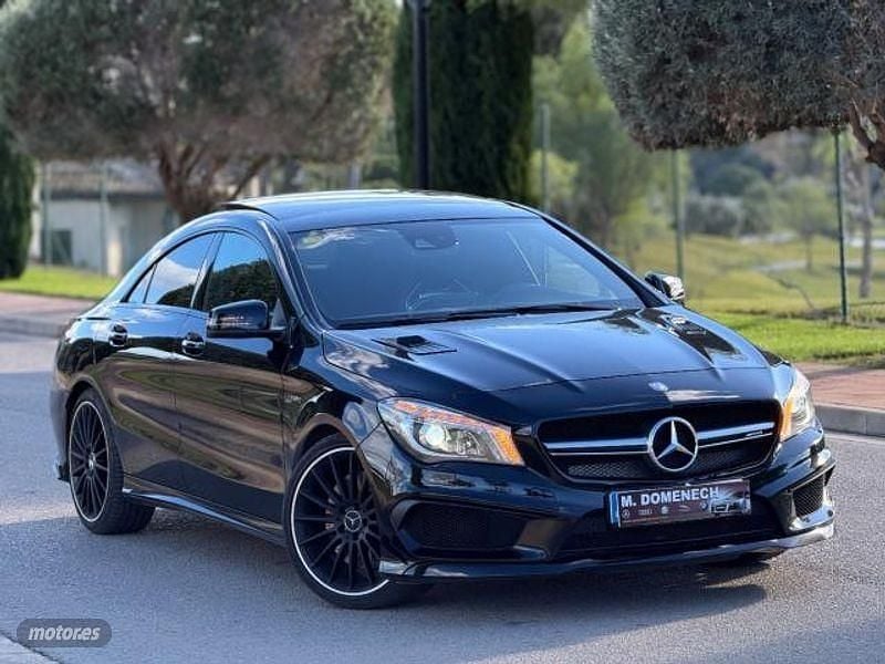 Negro Usado 2017 Mercedes CLA45 AMG AMG Berlina | 39.900 € (Precio justo) - Imagen 1/4