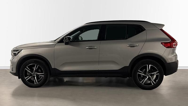 Usado Volvo XC40 Plus 163 CV (119 kW) 2025 Otro SUV