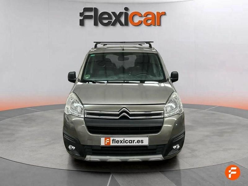 Usado Citroën Berlingo Feel 100 CV (73 kW) 2017 Marrón Monovolumen