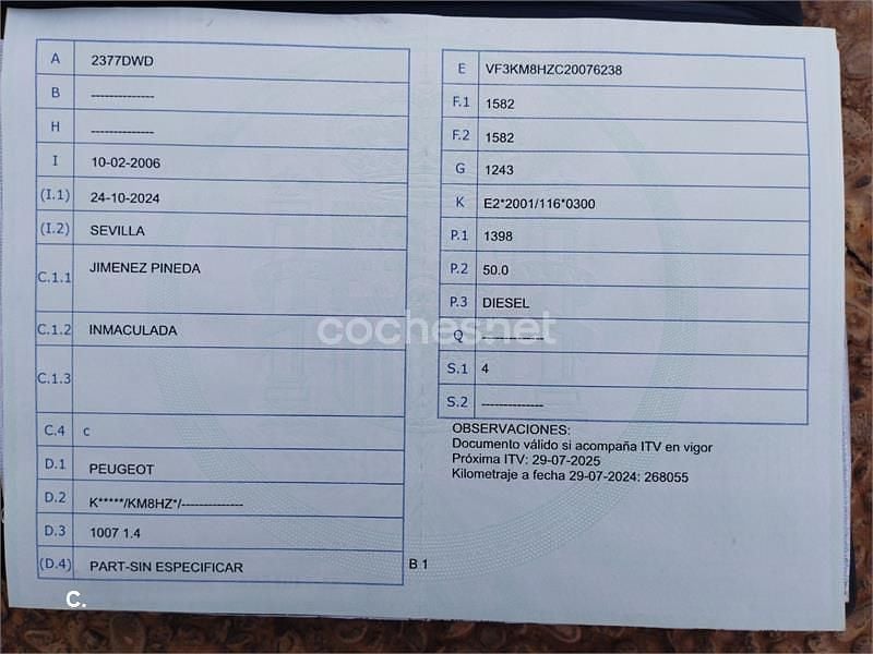 Usado Peugeot 1007 70 CV (51 kW) 2006 Negro Monovolumen