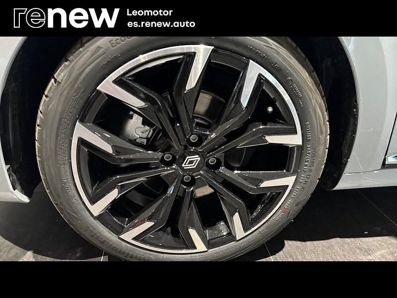 Usado Renault Clio V Techno 145 CV (106 kW) 2025 Gris Berlina