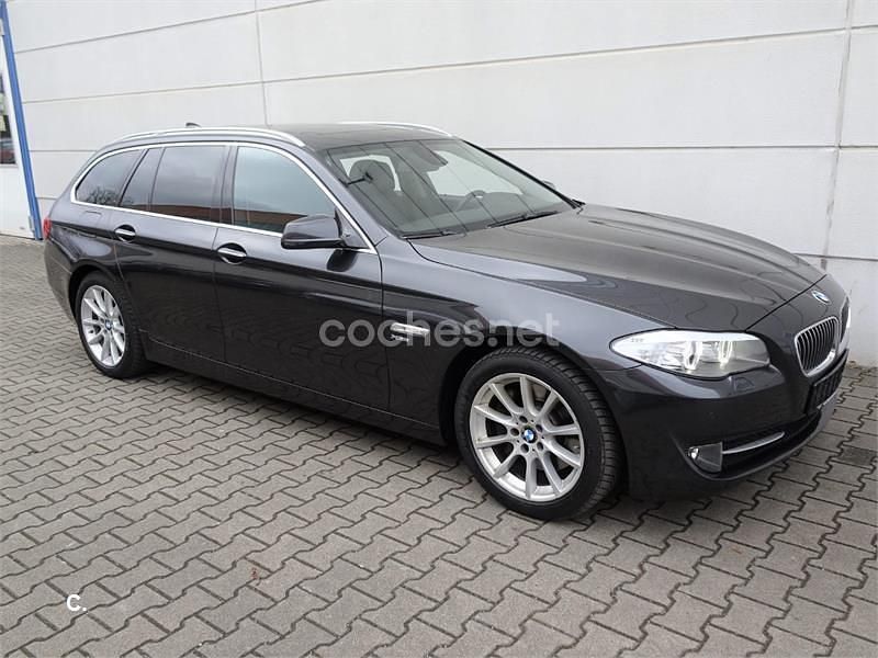 Negro Usado 2012 BMW 525 Familiar | 12.100 € (Precio justo) - Imagen 1/4