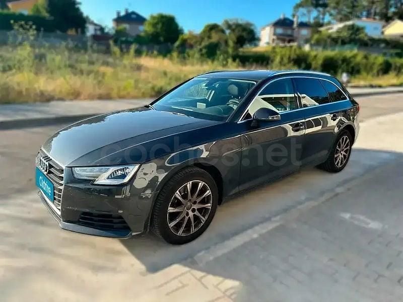 Usado Audi A4 Advanced Plus 190 CV (139 kW) 2017 Negro Familiar