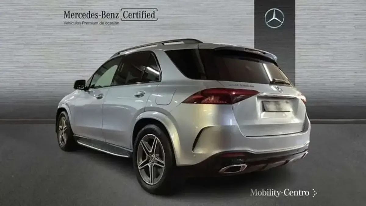 Usado Mercedes GLE350 333 CV (244 kW) 2025 Plateado SUV