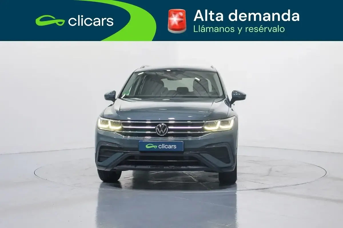 Usado VW Tiguan Allspace Life 150 CV (110 kW) 2022 Azul SUV