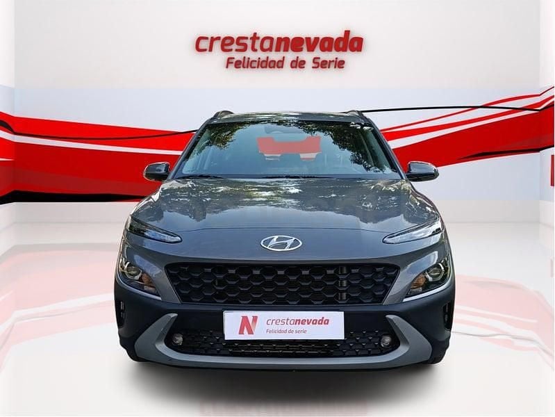 Usado Hyundai Kona 120 CV (88 kW) 2023 Gris / plata SUV