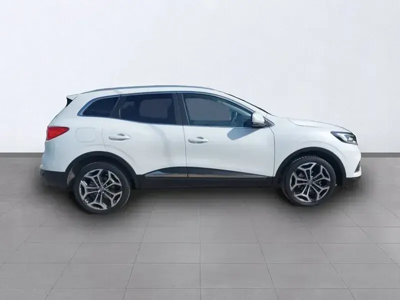 Usado Renault Kadjar Techno 115 CV (84 kW) 2022 Blanco SUV