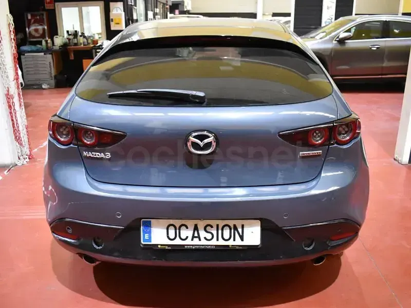 Usado Mazda 3 122 CV (89 kW) 2019 Gris / plata Berlina