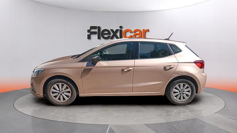 Usado Seat Ibiza Style 115 CV (84 kW) 2018 Gris Utilitario