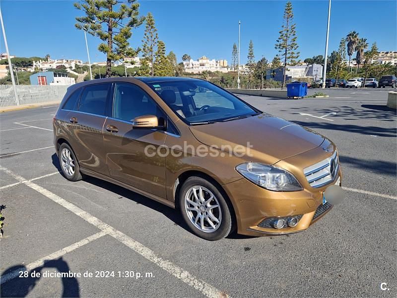 Marrón Usado 2013 Mercedes B220 Monovolumen | 12.000 € (Precio justo) - Imagen 1/4