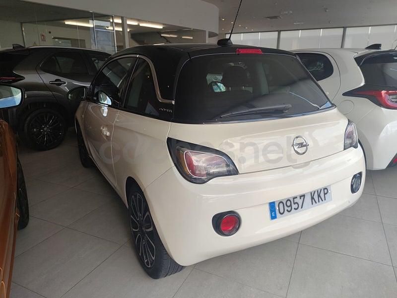 Usado Opel Adam Rocks 100 CV (73 kW) 2018 Blanco Utilitario