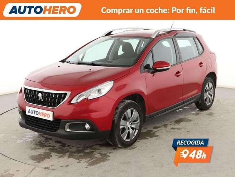 Usado Peugeot 2008 Active 110 CV (80 kW) 2016 Rojo SUV