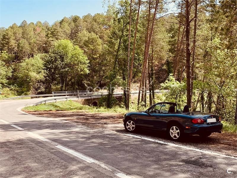 Usado Mazda MX5 Active 110 CV (80 kW) 2003 Azul Descapotable