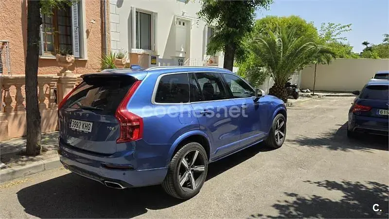 Usado Volvo XC90 R-Design 400 CV (294 kW) 2018 Azul SUV