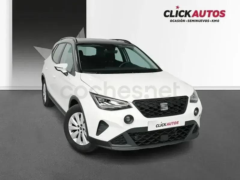 Usado Seat Arona Style 115 CV (84 kW) 2025 Blanco SUV