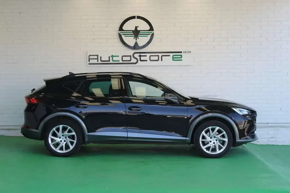 Usado Cupra Formentor 150 CV (110 kW) 2022 Negro SUV