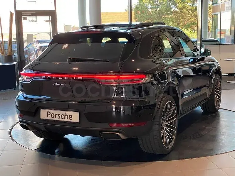 Usado Porsche Macan 245 CV (180 kW) 2021 Negro SUV