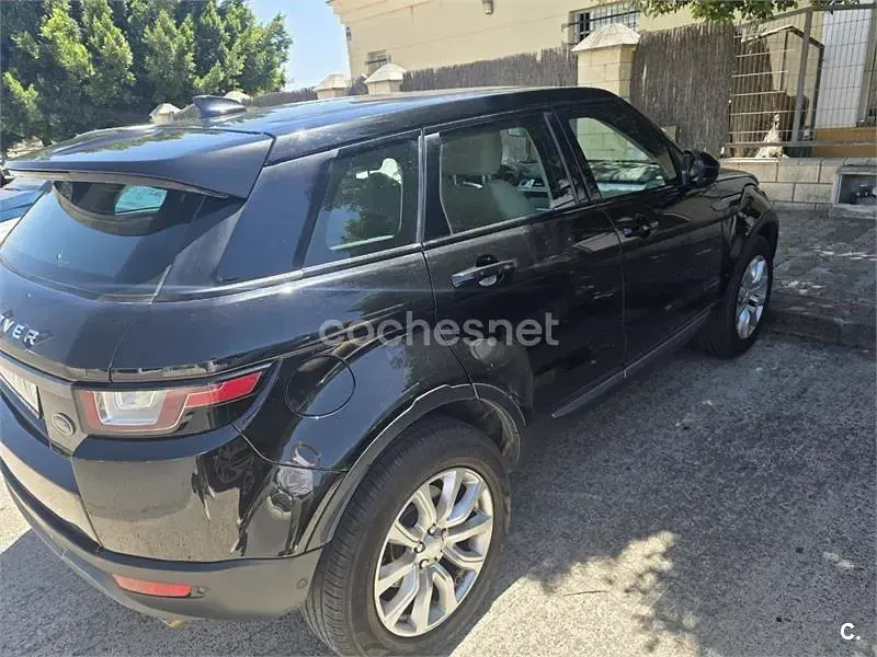 Usado Land Rover Range Rover evoque HSE 150 CV (110 kW) 2018 Negro SUV
