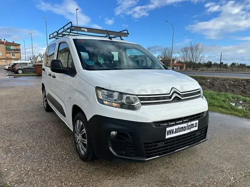 Usado Citroën e-Berlingo Feel 102 CV (75 kW) 2021 Blanco Monovolumen