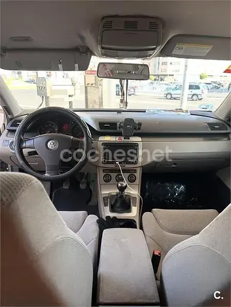 Usado VW Passat Highline 150 CV (110 kW) 2007 Beige Familiar