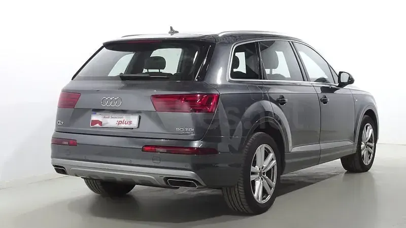 Usado Audi Q7 Sport 286 CV (210 kW) 2019 Gris SUV