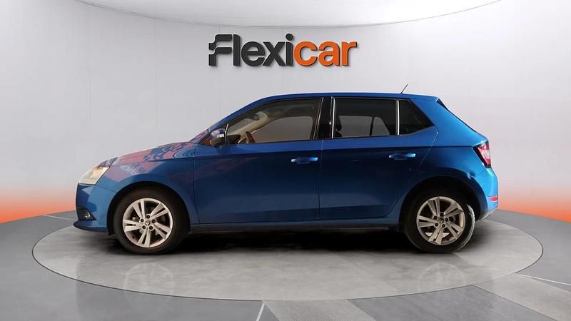 Usado Skoda Fabia Ambition 95 CV (69 kW) 2020 Azul Utilitario