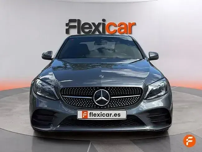 Usado Mercedes C220 170 CV (125 kW) 2018 Gris Berlina
