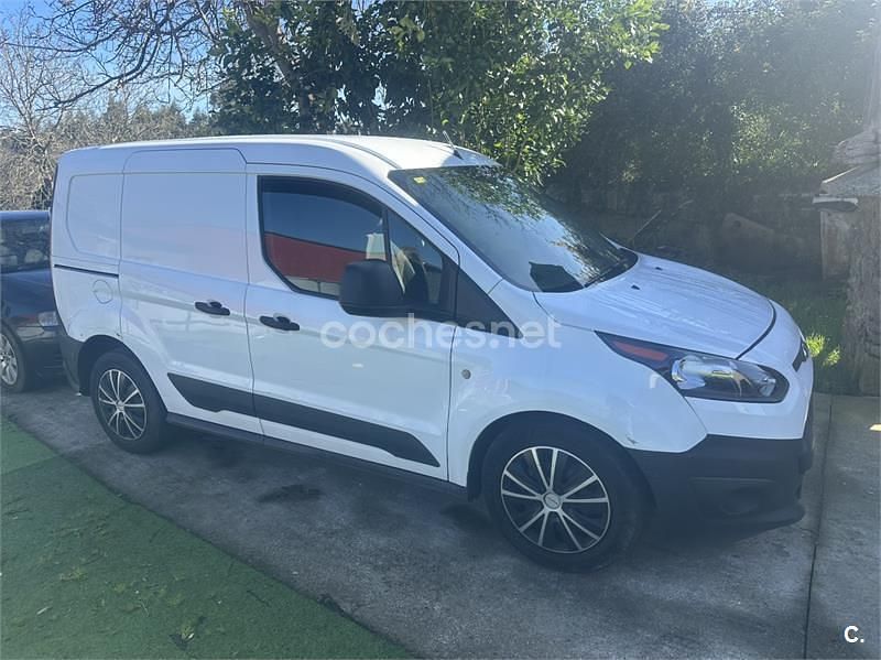 Usado Ford Transit Connect 100 CV (73 kW) 2017 Blanco Monovolumen