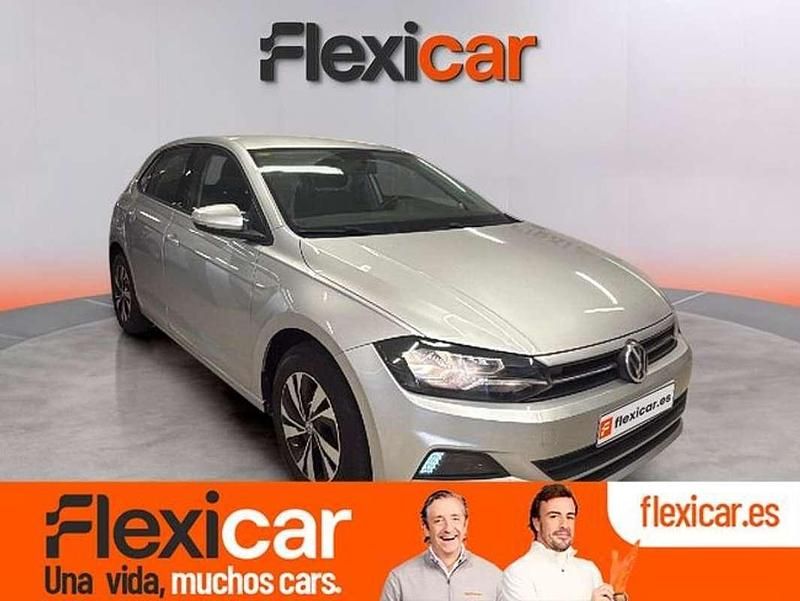 Usado VW Polo Advance 95 CV (69 kW) 2018 Gris Utilitario