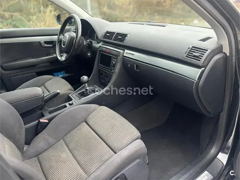 Usado Audi A4 S-Line 163 CV (119 kW) 2006 Negro Familiar