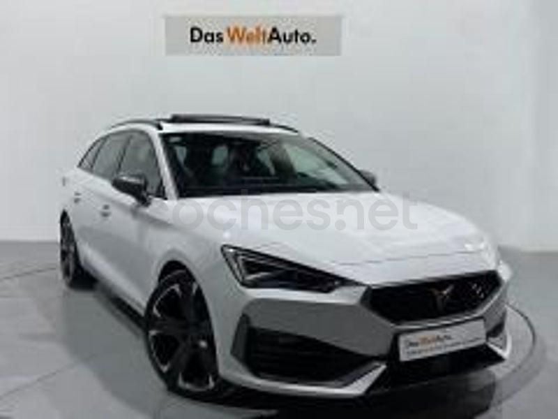 Usado Cupra Leon VZ 310 CV (228 kW) 2023 Blanco Familiar