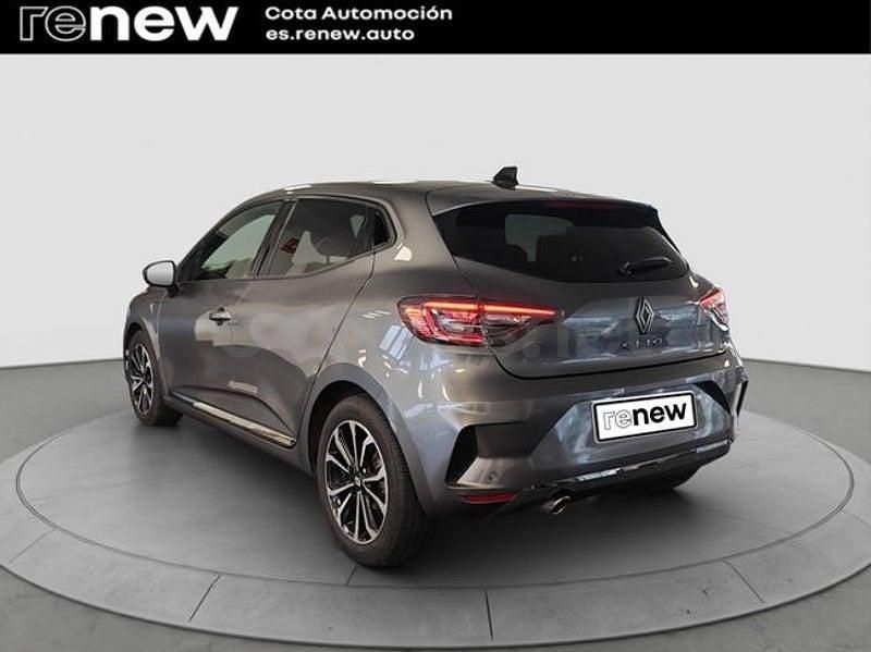 Usado Renault Clio V Techno 90 CV (66 kW) 2023 Gris Berlina