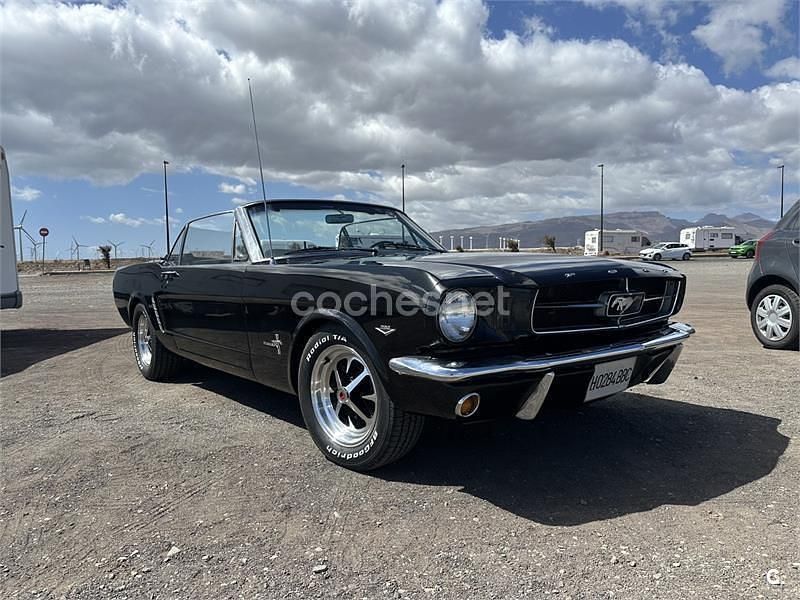Negro Usado 2015 Ford Mustang GT Descapotable | 39.900 € - Imagen 1/4