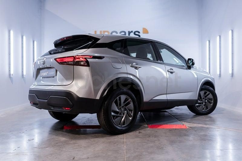 Usado Nissan Qashqai Acenta 158 CV (116 kW) 2023 Gris / plata SUV