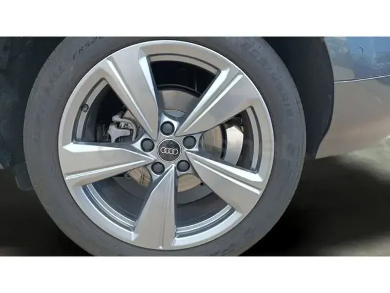Usado Audi Q3 S-Line 150 CV (110 kW) 2025 Azul SUV